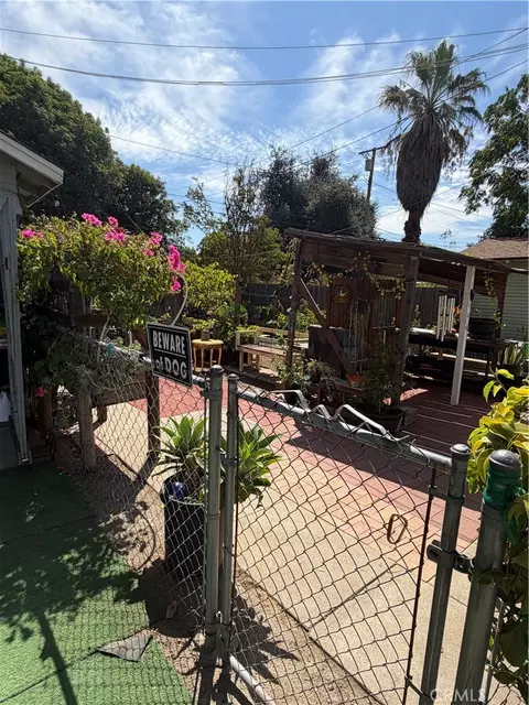 Exterior - 936 N Laurel, Ontario, CA 91762 photo 7 of 21