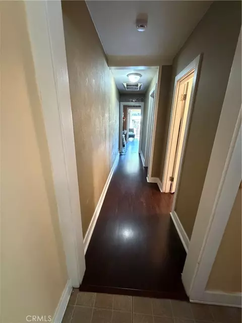 Entry Way - 936 N Laurel, Ontario, CA 91762 photo 3 of 4