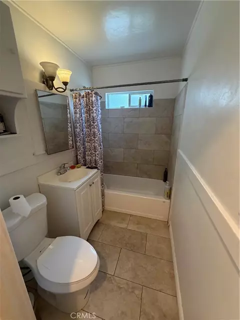 Bath - 936 N Laurel, Ontario, CA 91762 photo 1 of 3