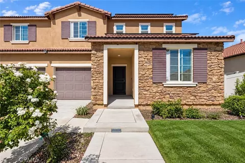 Exterior - 36554 Artisan Pl, Beaumont, CA 92223 photo 2 of 16