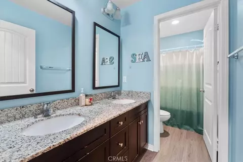 Bath - 36554 Artisan Pl, Beaumont, CA 92223 photo 3 of 4