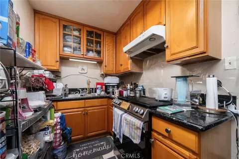 Kitchen - 527 E Maple, Monrovia, CA 91016 photo 1 of 5