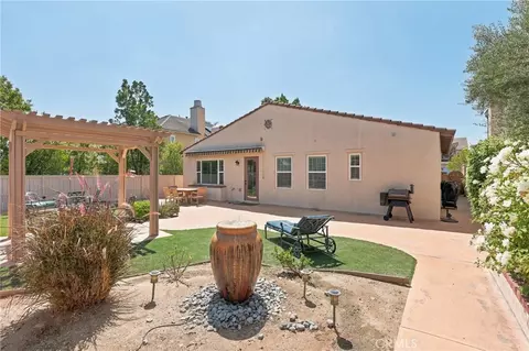 Exterior - 1451 Cole Ln, Upland, CA 91784 photo 5 of 6