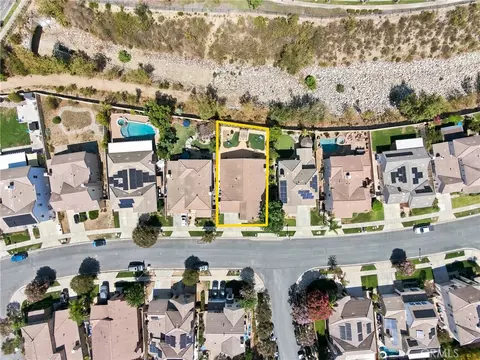 View/Area - 1451 Cole Ln, Upland, CA 91784 photo 3 of 6