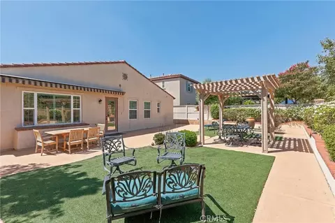Exterior - 1451 Cole Ln, Upland, CA 91784 photo 4 of 6