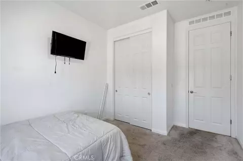 Bedroom - 10260 Torrey Ct, Hesperia, CA 92345 photo 3 of 6