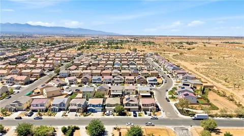 View/Area - 10260 Torrey Ct, Hesperia, CA 92345 photo 1 of 4