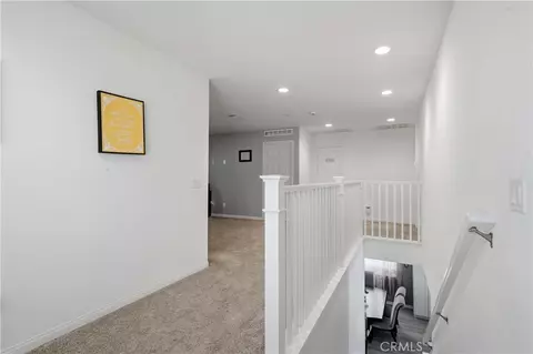 Entry Way - 10260 Torrey Ct, Hesperia, CA 92345 photo 11 of 12