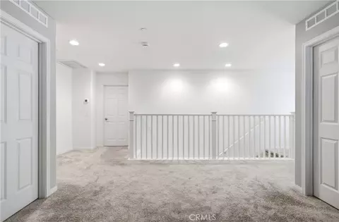 Entry Way - 10260 Torrey Ct, Hesperia, CA 92345 photo 7 of 12