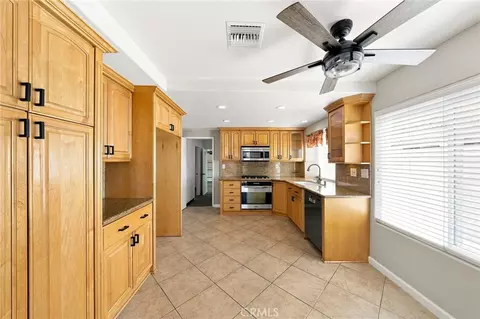 Kitchen - 11813 Mount Everett Ct, Rancho Cucamonga, CA 91737 photo 1 of 1
