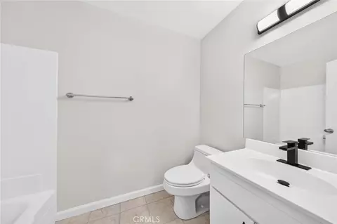 Bath - 9404 Round Up #A, Montclair, CA 91763 photo 3 of 3