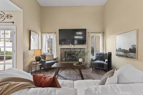 Living - 29042 Jasmine Crk, Highland, CA 92346 photo 1 of 3