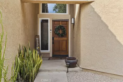 Entry Way - 29042 Jasmine Crk, Highland, CA 92346 photo 1 of 3