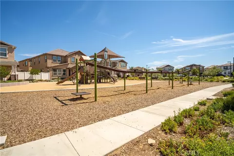 Exterior - 40706 Melrose, Temecula, CA 92591 photo 10 of 11