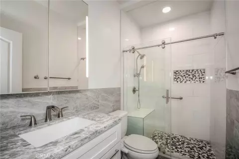 Bath - 1532 Geyser St, Upland, CA 91784 photo 1 of 8