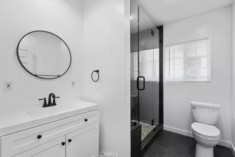 2640 Roseview, Los Angeles, CA 90065