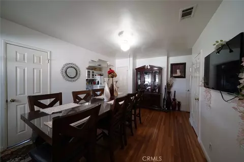 Dining - 2989 Ladera Rd, San Bernardino, CA 92405 photo 4 of 5