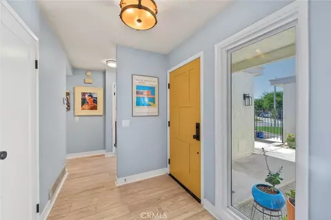 Entry Way - 434 Champlain, Claremont, CA 91711 photo 3 of 7