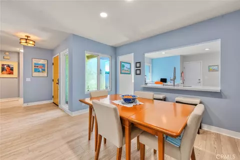 Dining - 434 Champlain, Claremont, CA 91711 photo 3 of 4