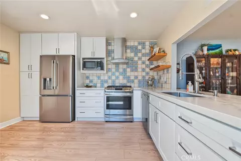 Kitchen - 434 Champlain, Claremont, CA 91711 photo 2 of 7