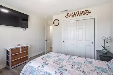 Bedroom - 418 E Margarita Rd, Rialto, CA 92376 photo 3 of 5