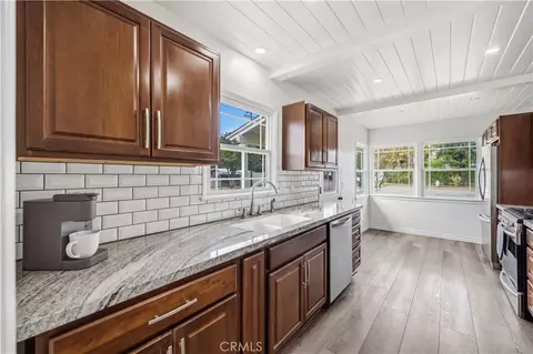Kitchen - 804 Myrtle Ave, Glendora, CA 91741 photo 1 of 6