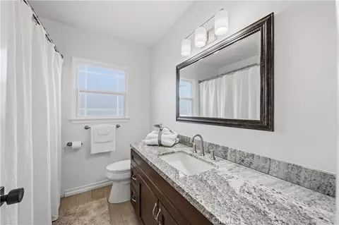 Bath - 804 Myrtle Ave, Glendora, CA 91741 photo 7 of 7