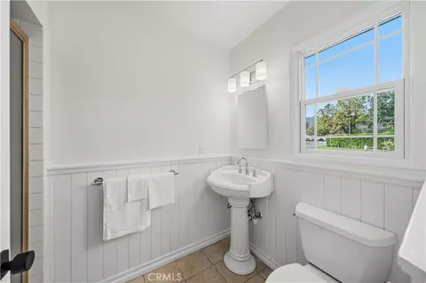 Bath - 804 Myrtle Ave, Glendora, CA 91741 photo 5 of 7