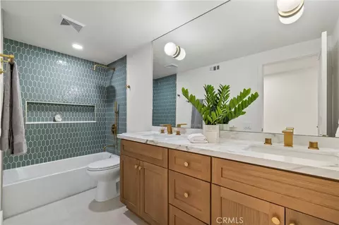 Bath - 1917 N Omalley Way, Upland, CA 91784 photo 3 of 3