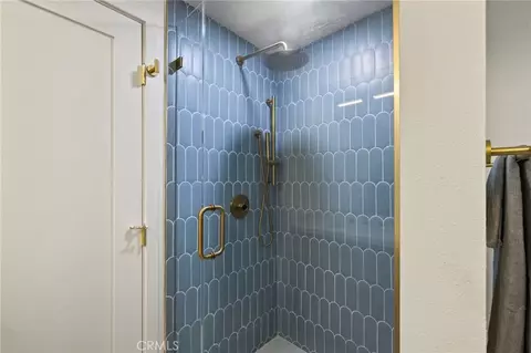 Bath - 1917 N Omalley Way, Upland, CA 91784 photo 2 of 3
