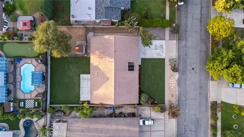 View/Area - 1917 N Omalley Way, Upland, CA 91784 photo 3 of 3