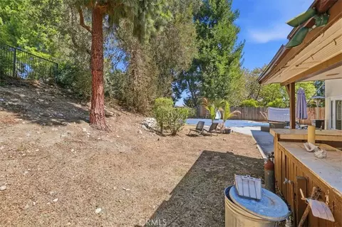 Exterior - 11606 Mount Baldwin Ct, Rancho Cucamonga, CA 91737 photo 5 of 9