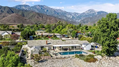View/Area - 420 E 25th St, Upland, CA 91784 photo 1 of 1
