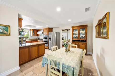 Dining - 420 E 25th St, Upland, CA 91784 photo 2 of 2