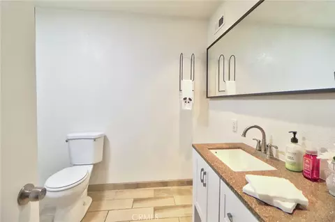 Bath - 652 Park Shadow Ct, Baldwin Park, CA 91706 photo 6 of 11