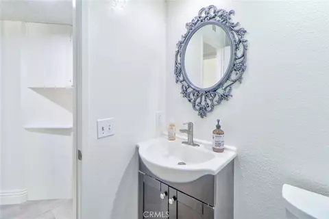 Bath - 652 Park Shadow Ct, Baldwin Park, CA 91706 photo 8 of 11