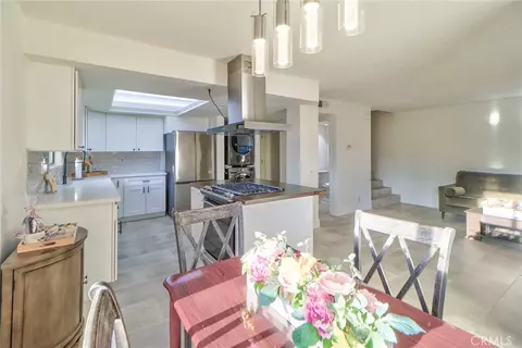 Kitchen - 652 Park Shadow Ct, Baldwin Park, CA 91706 photo 7 of 9