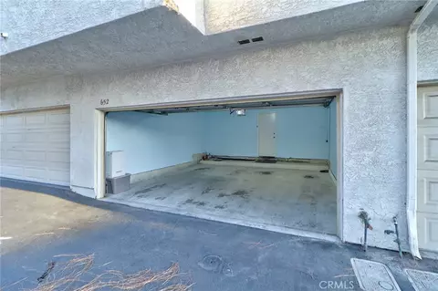 Exterior - 652 Park Shadow Ct, Baldwin Park, CA 91706 photo 10 of 19