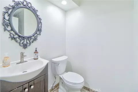 Bath - 652 Park Shadow Ct, Baldwin Park, CA 91706 photo 7 of 11