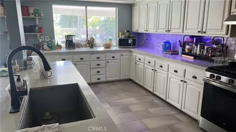 Kitchen - 1524 E Glendale, Orange, CA 92865 photo 2 of 2