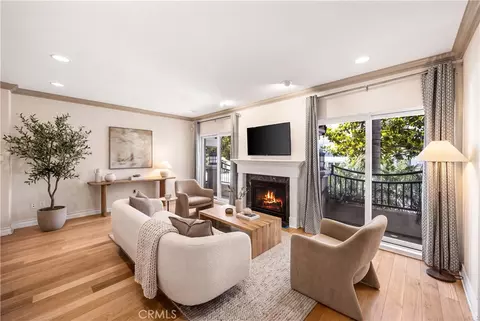 1740 S Westgate #B, Los Angeles, CA 90025