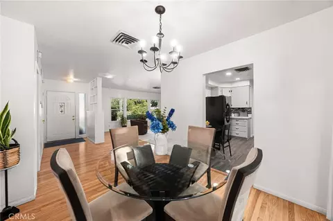 Dining - 30993 Palo Alto Dr, Redlands, CA 92373 photo 2 of 2