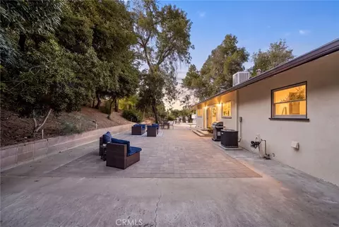 Exterior - 30993 Palo Alto Dr, Redlands, CA 92373 photo 5 of 15