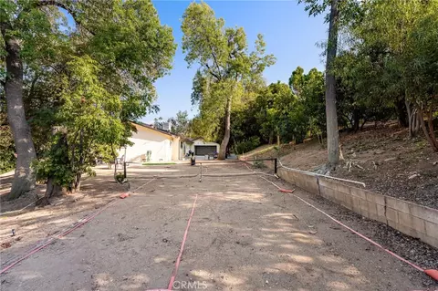 Exterior - 30993 Palo Alto Dr, Redlands, CA 92373 photo 12 of 15