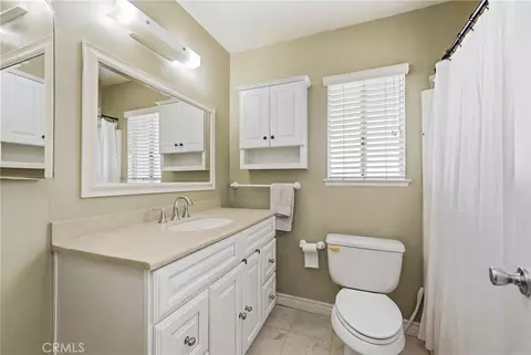 Bath - 1505 Canterbury, Redlands, CA 92374 photo 5 of 5