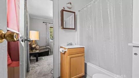 Entry Way - 4008 Twining St, Riverside, CA 92509 photo 3 of 3