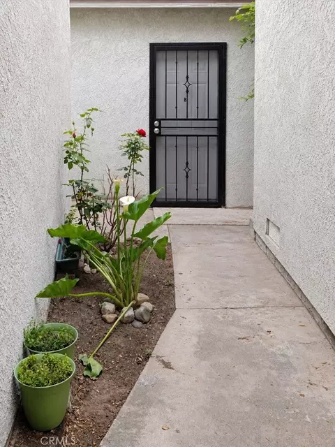 Exterior - 4008 Twining St, Riverside, CA 92509 photo 1 of 10