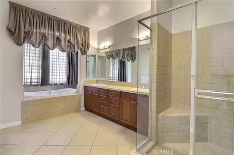 Bath - 309 Oldenburg Ln, Norco, CA 92860 photo 2 of 2