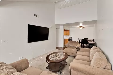 Living - 19237 Elm Dr, Apple Valley, CA 92308 photo 4 of 4