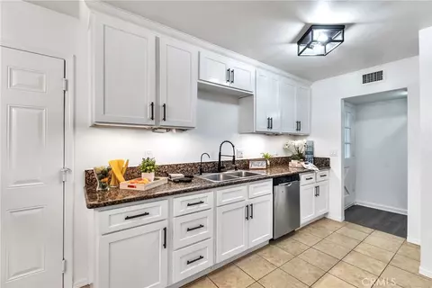 Kitchen - 9160 Garden St, Rancho Cucamonga, CA 91701 photo 2 of 5